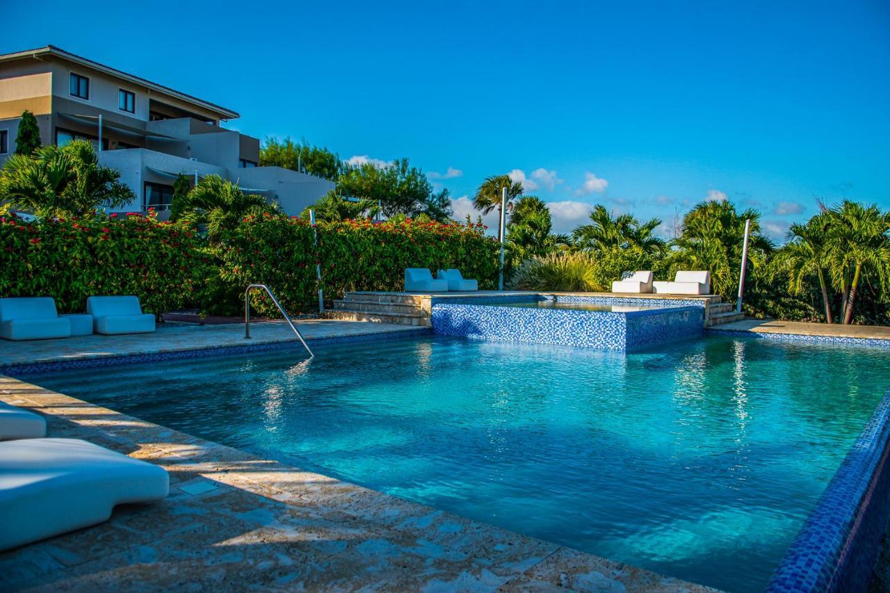 Blue Bay Resort Luxury Apartment Green View Dorp Dorp Sint Michiel Exterior foto